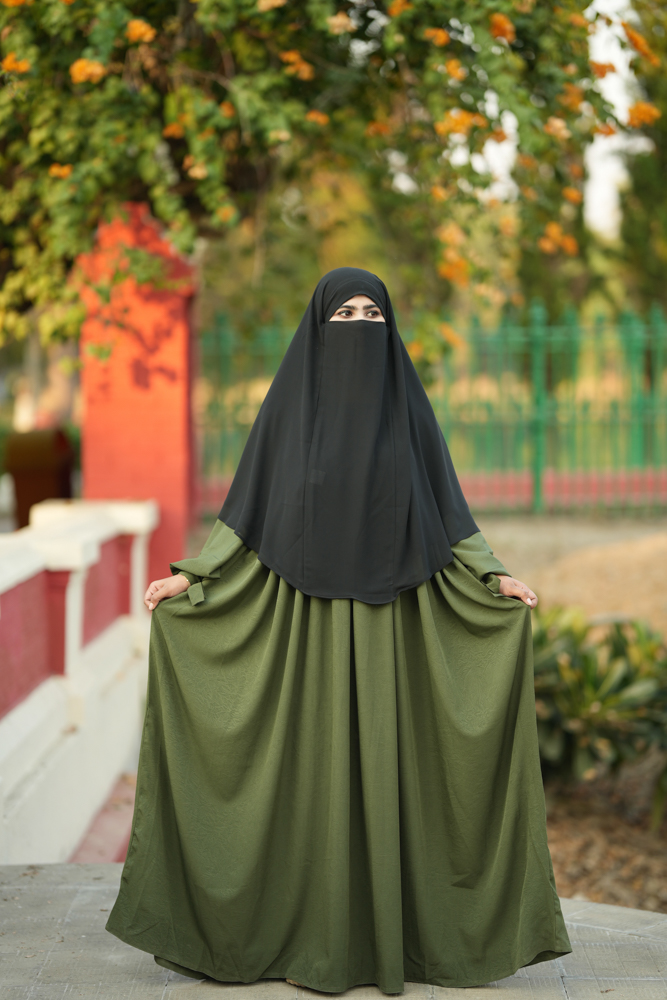 RUHANA OLIVE & BLACK