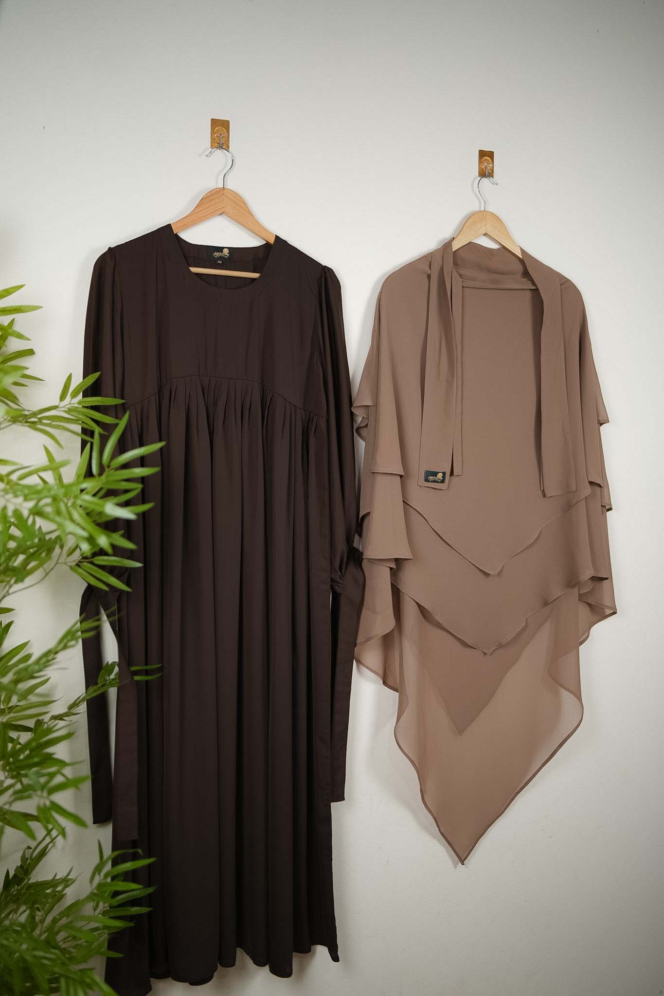 RUHANA COFFEE WITH 3 LAYER HIJAB SKIN